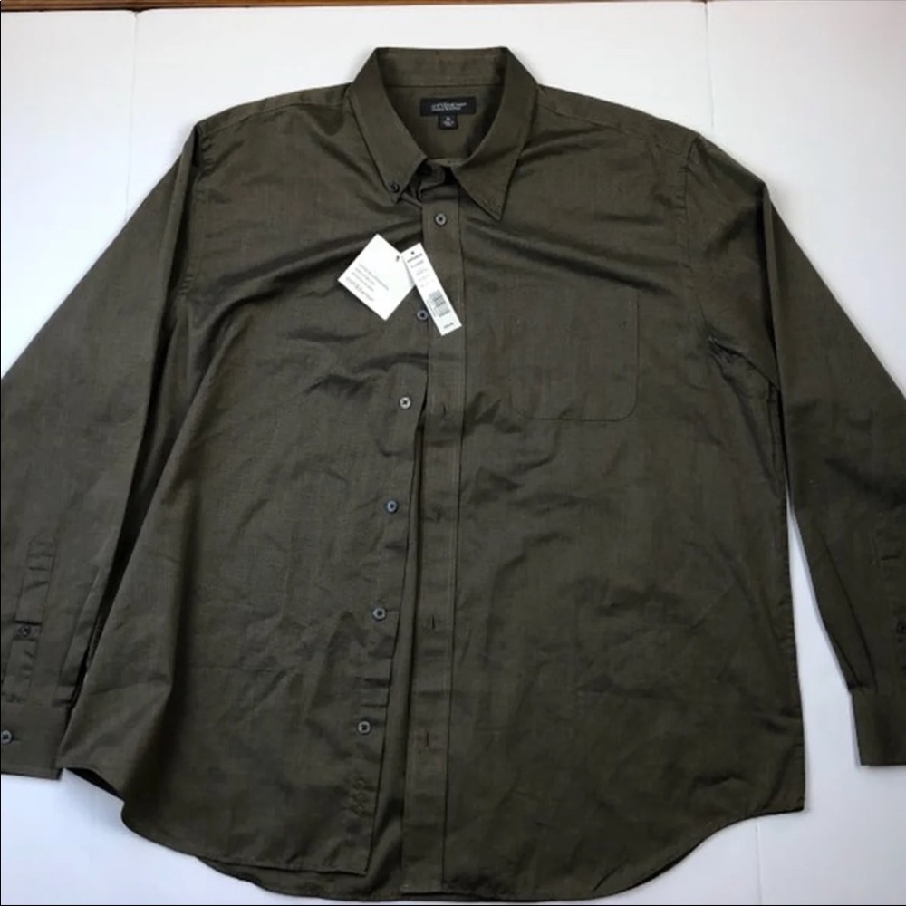 NEW Croft & Barrow Men’s Dress Shirt